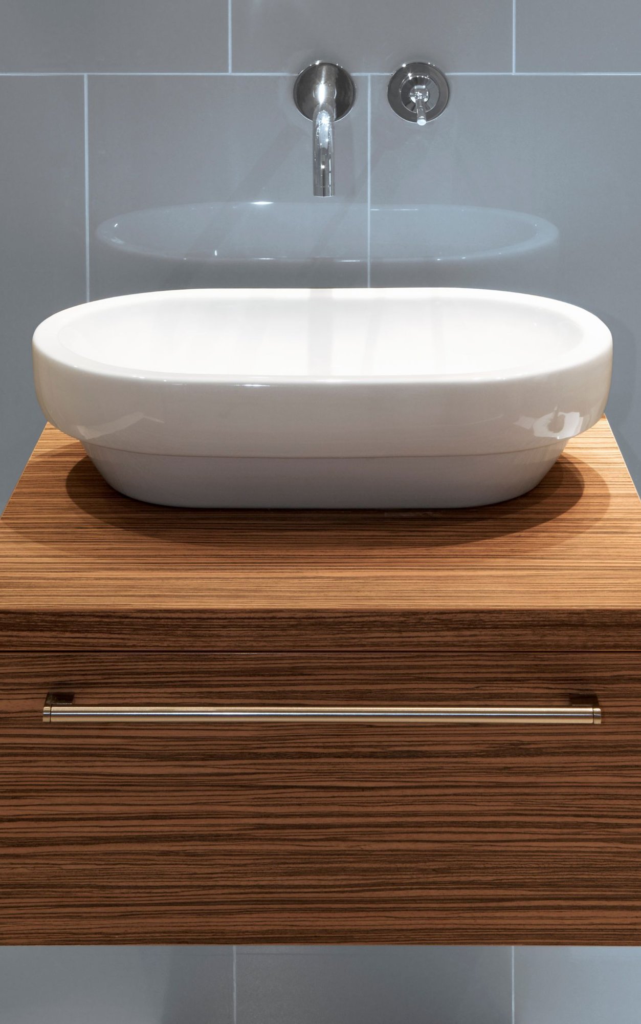 faucet repair and installation in cincinnati and northern kentucky -neiheisel plumbing 3