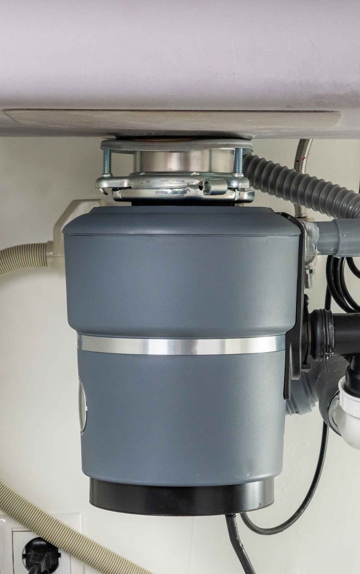 garbage disposal installation in cincinnati and northern kentucky -neiheisel plumbing (eBook)